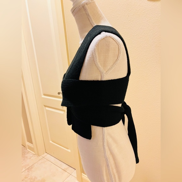 Black Convertible Wrap tie Sweater. Size SMALL. NWOT - Picture 5 of 7